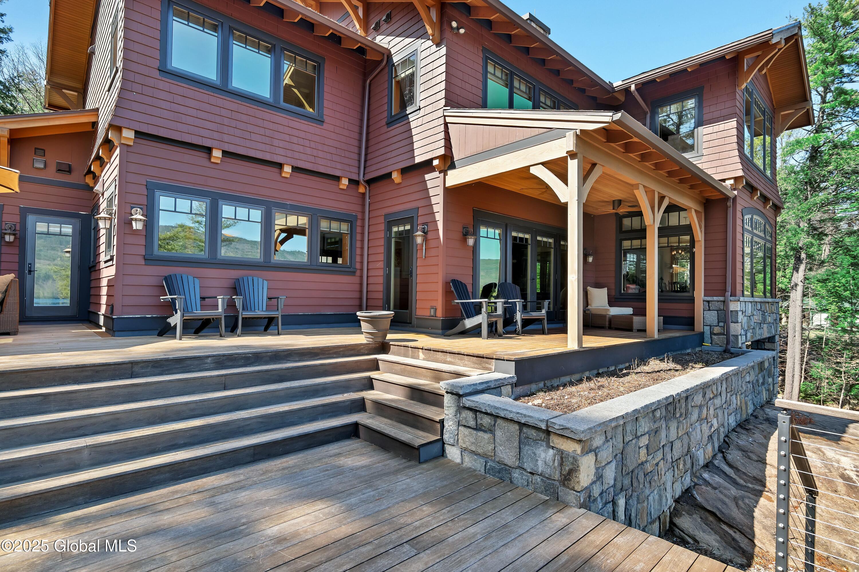 5666 Lake Shore Drive Drive