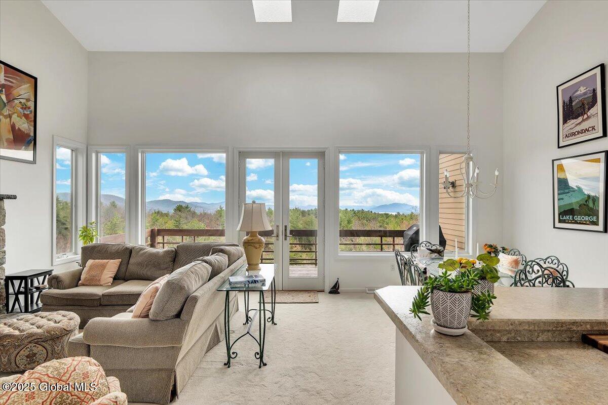 441 Lockhart Mountain Road, 60