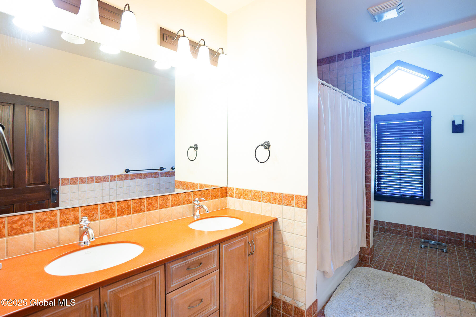 24 Wildwood Place, Queensbury