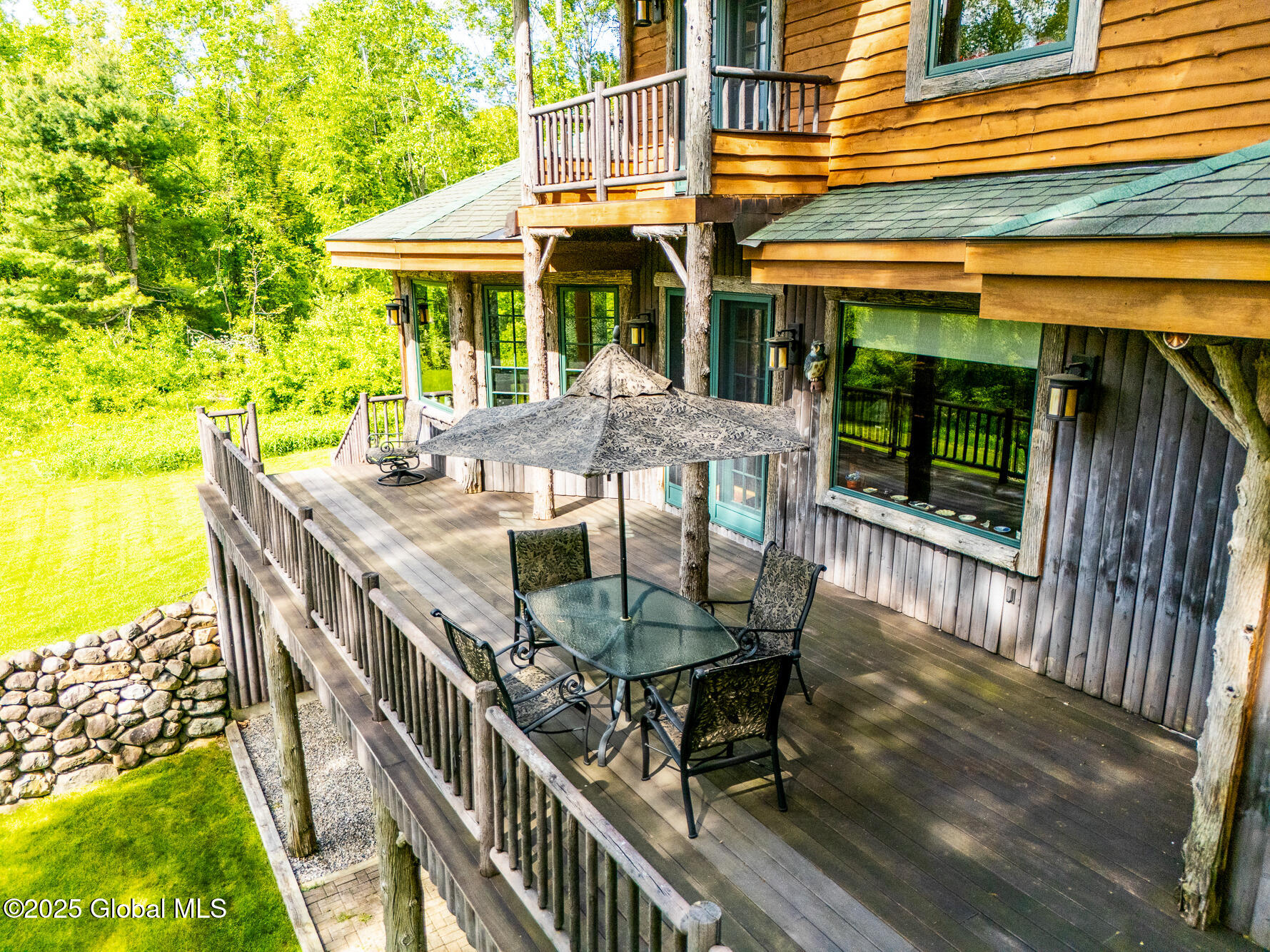 24 Wildwood Place, Queensbury