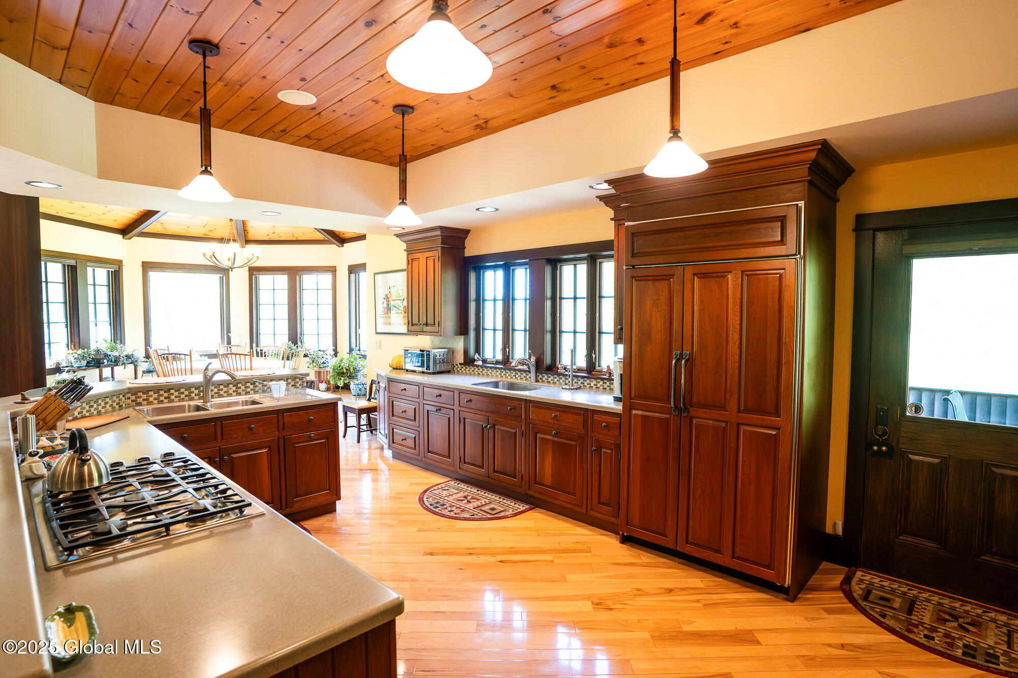 24 Wildwood Place, Queensbury