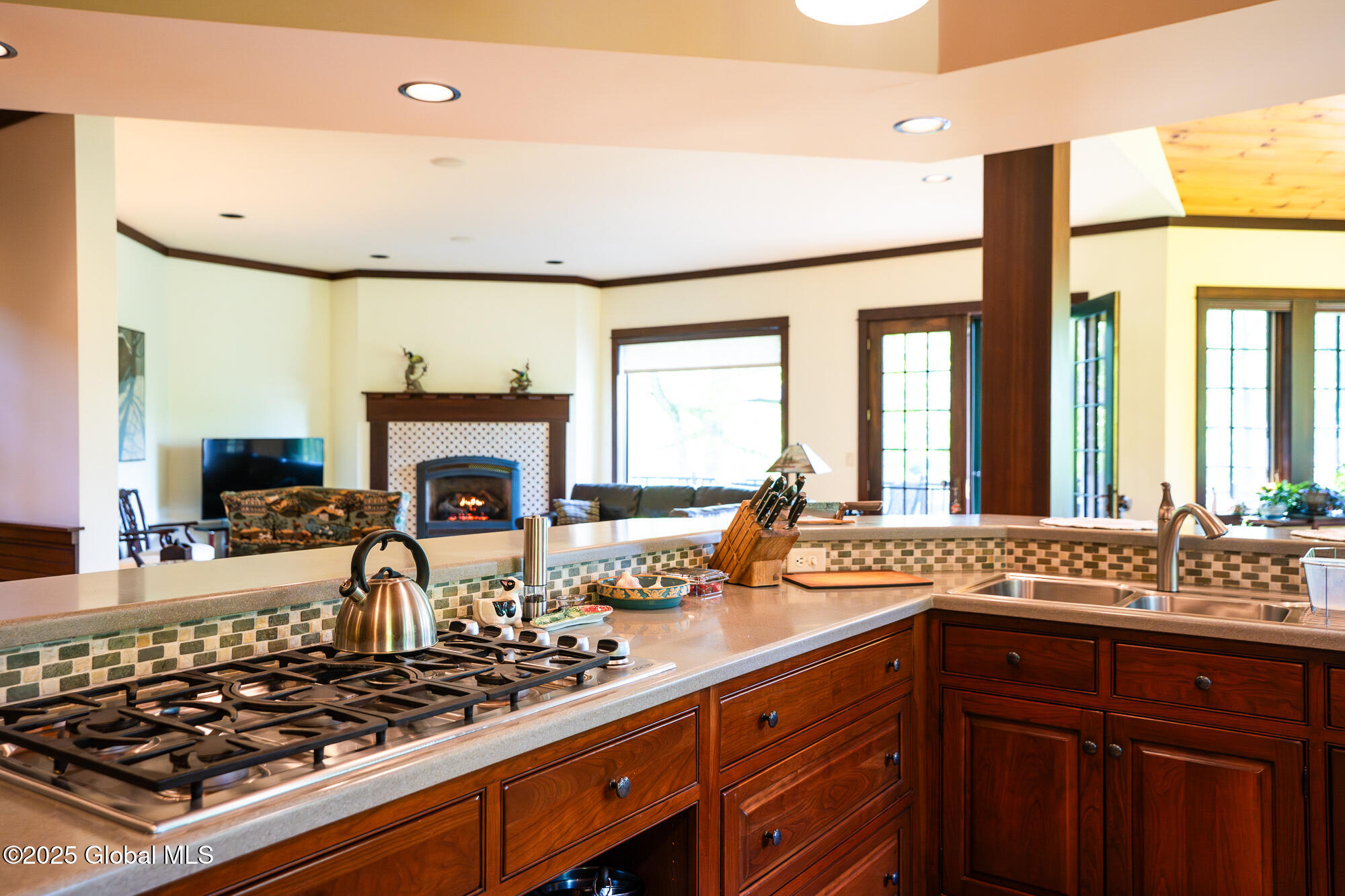 24 Wildwood Place, Queensbury