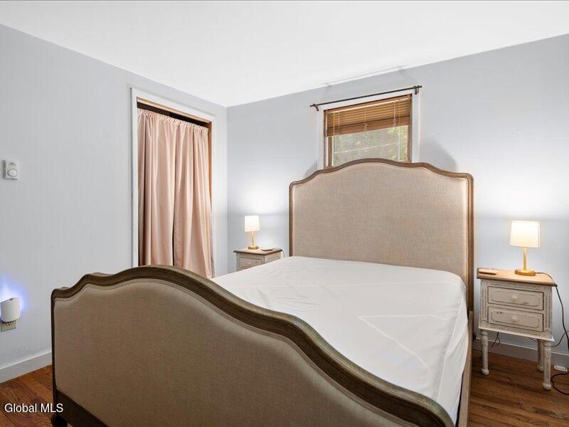 10 Mountain View Road