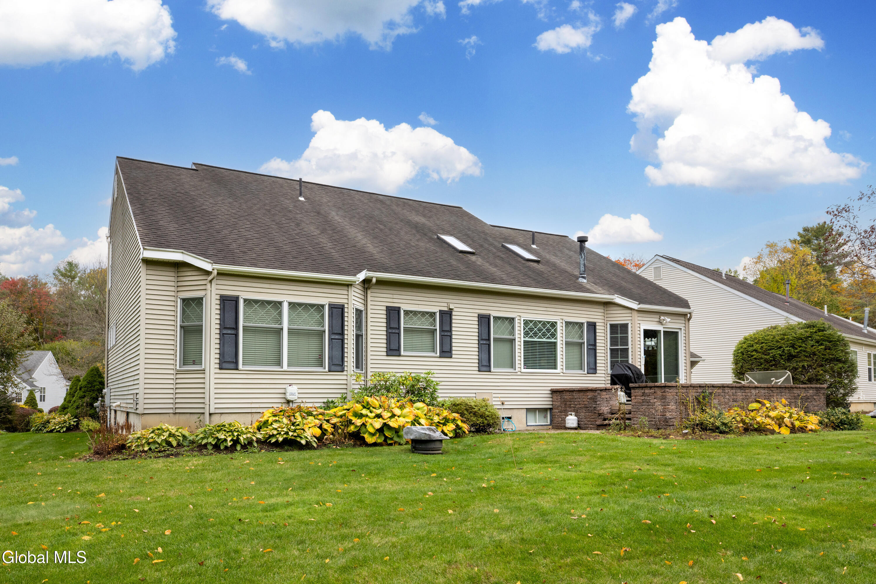 91 Surrey Field Drive