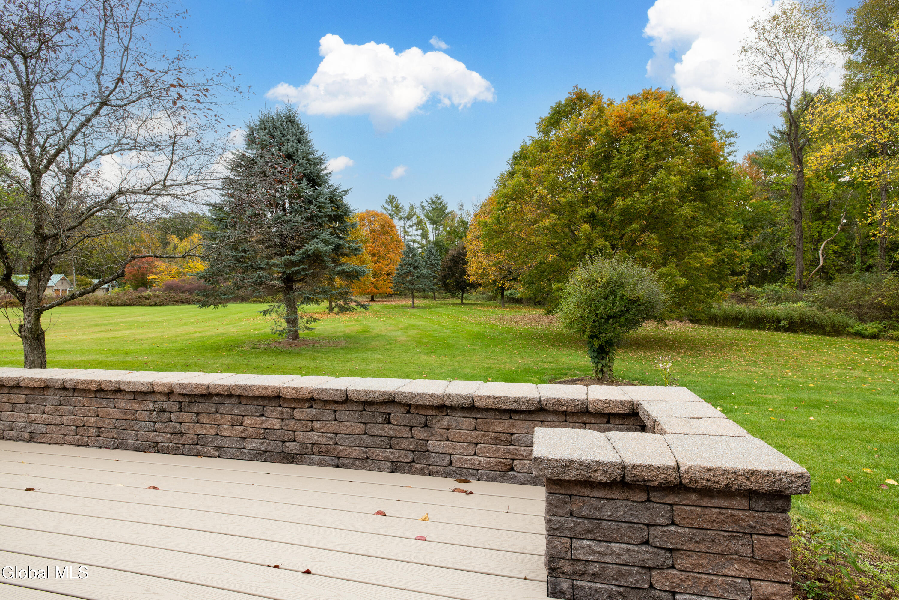 91 Surrey Field Drive