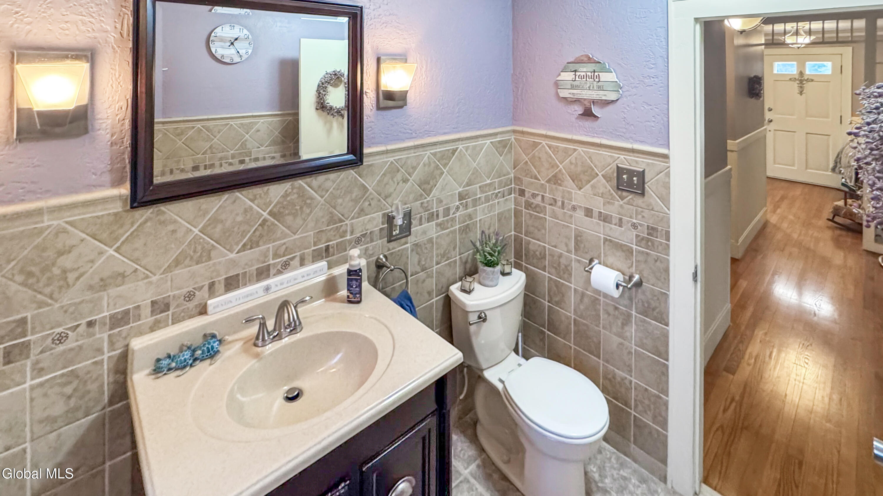 4895 New York 8