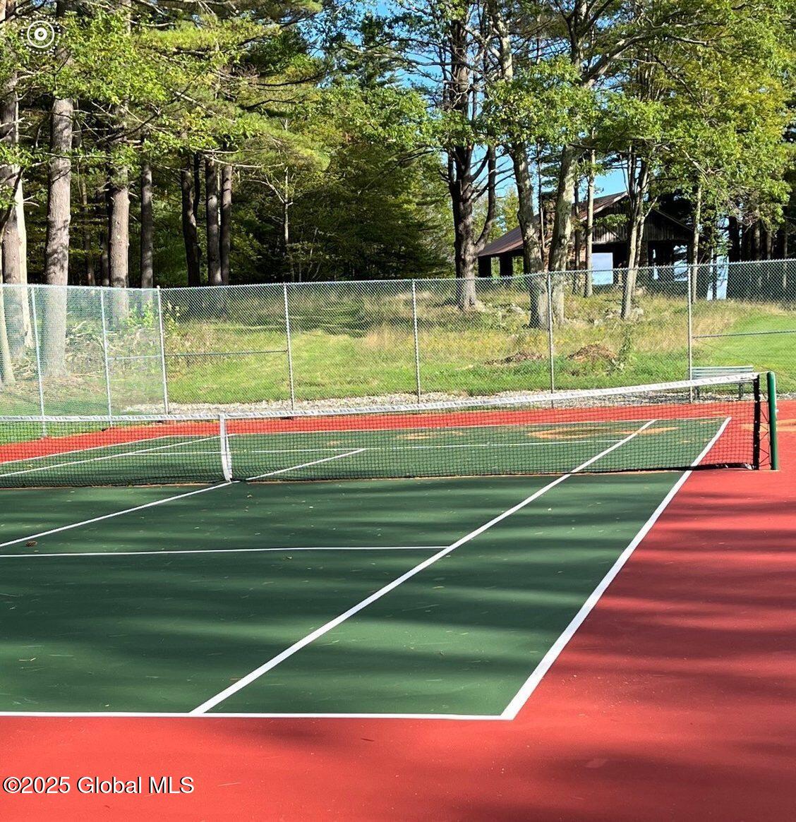 60 Top Of The World Road