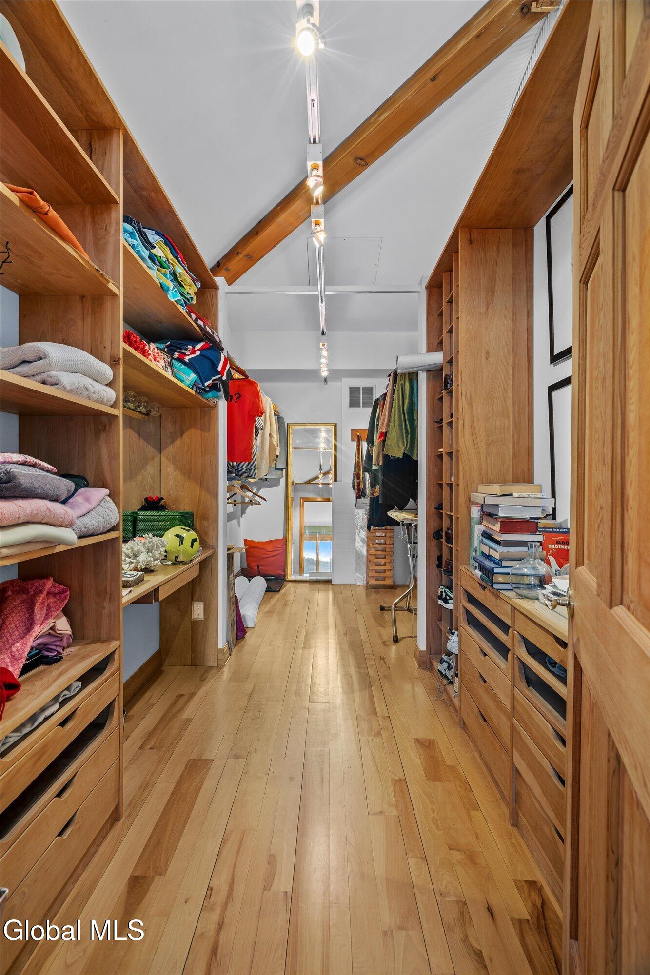 34 Westover Loop