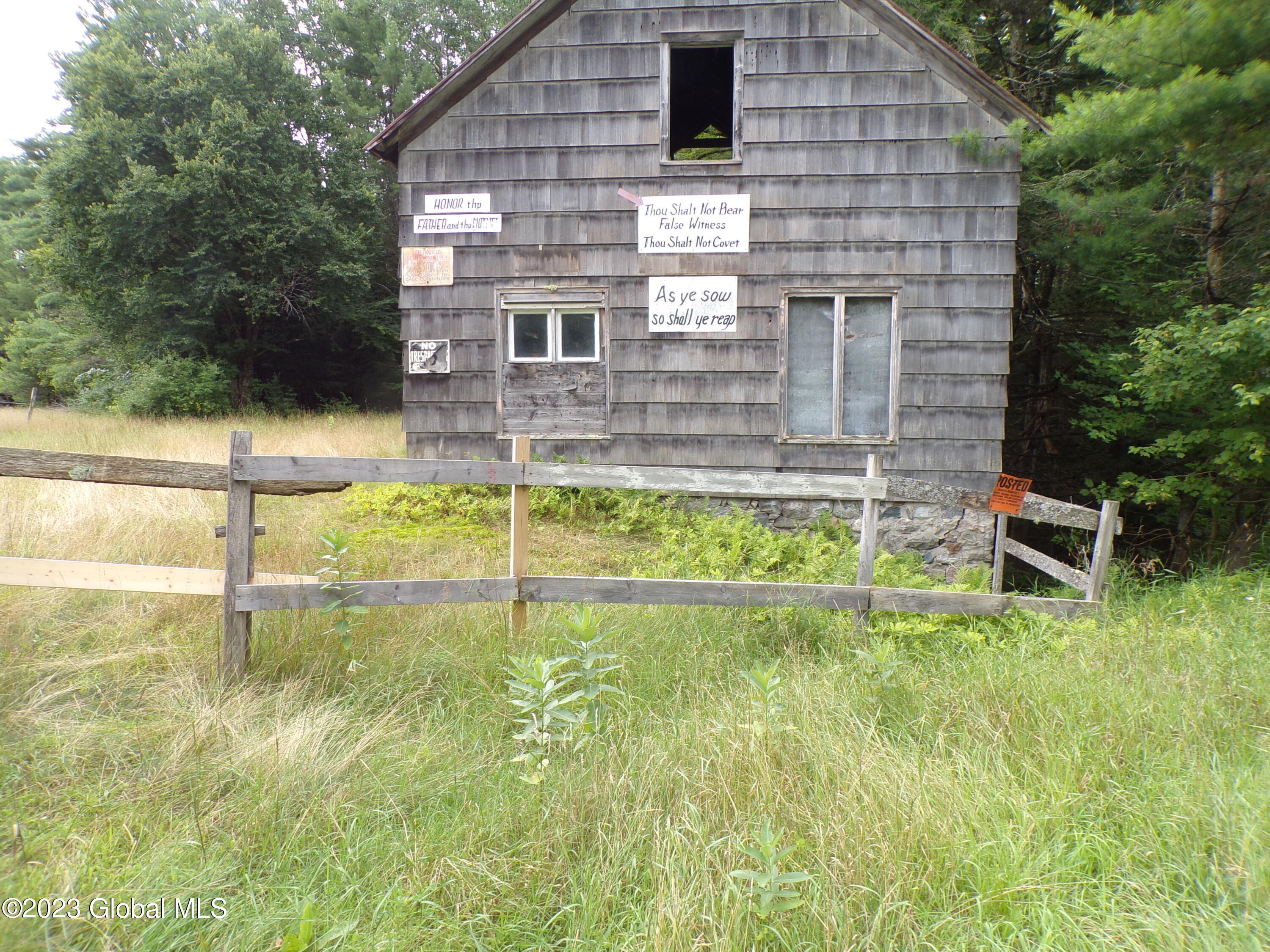 L21 Schroon River Road