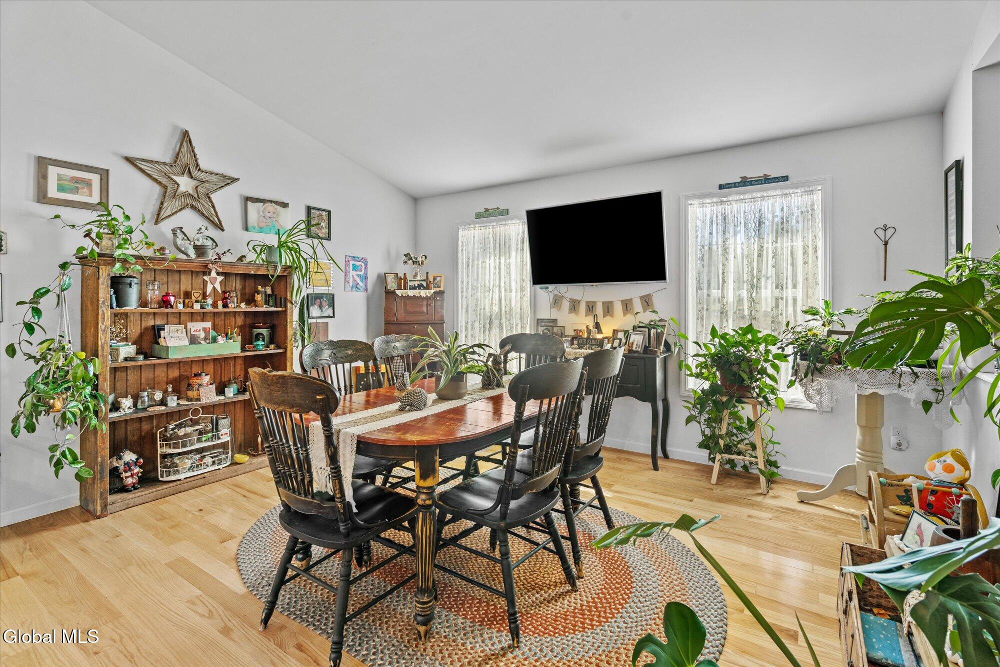 43 Country Club Road