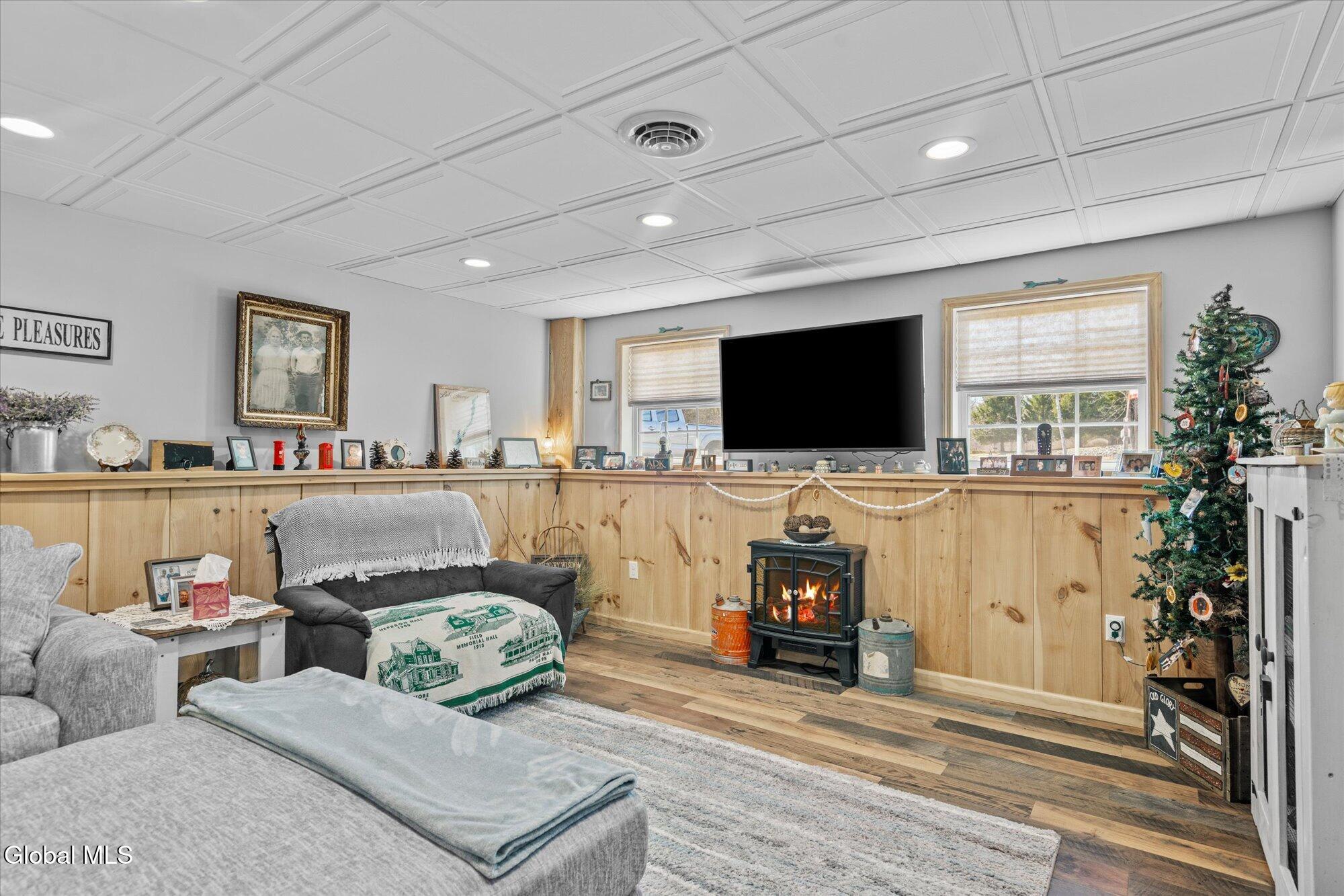 43 Country Club Road