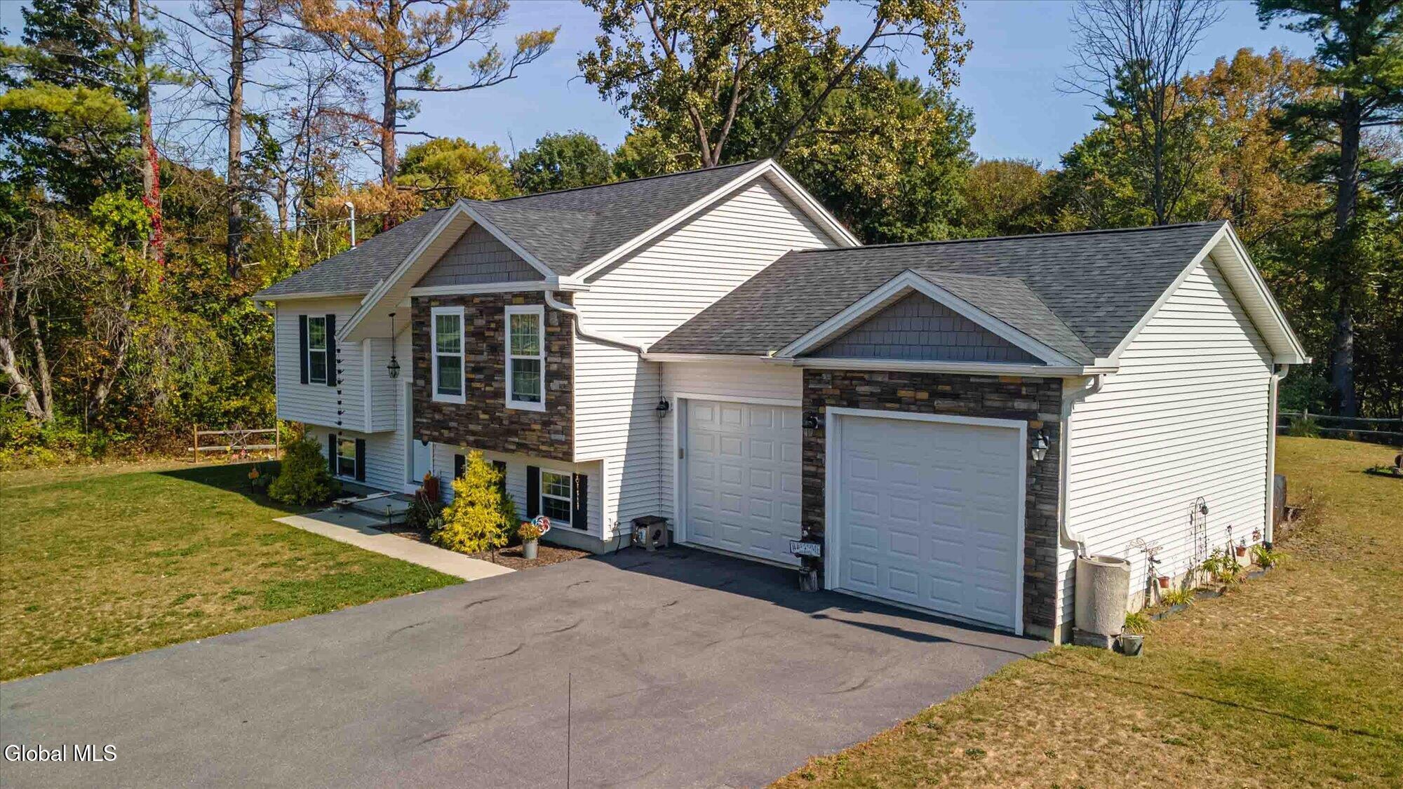 43 Country Club Road