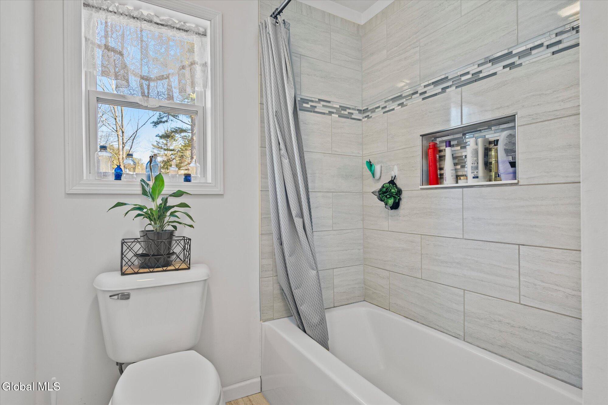 43 Country Club Road