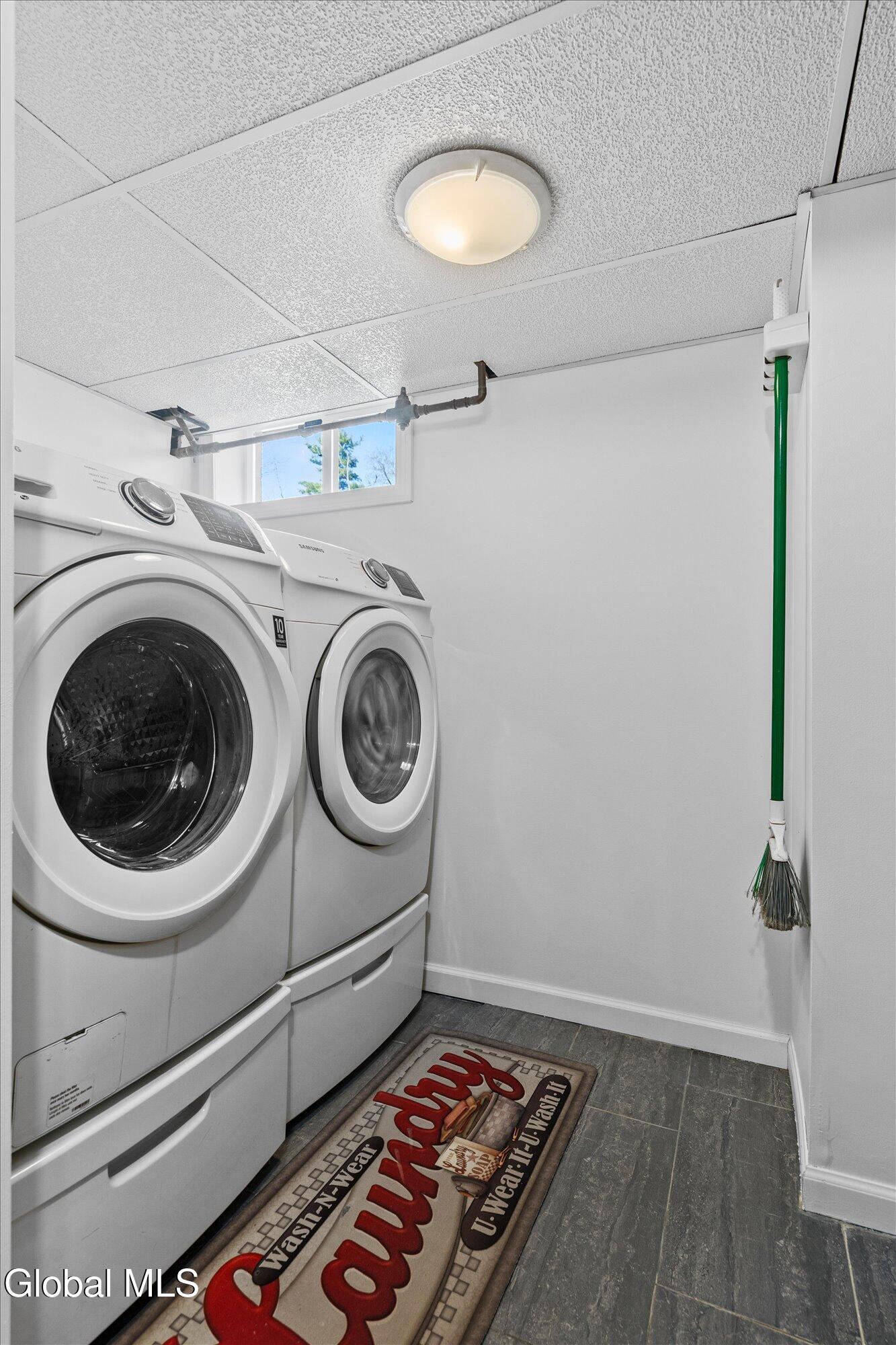 9549 Graphite Mountain Road