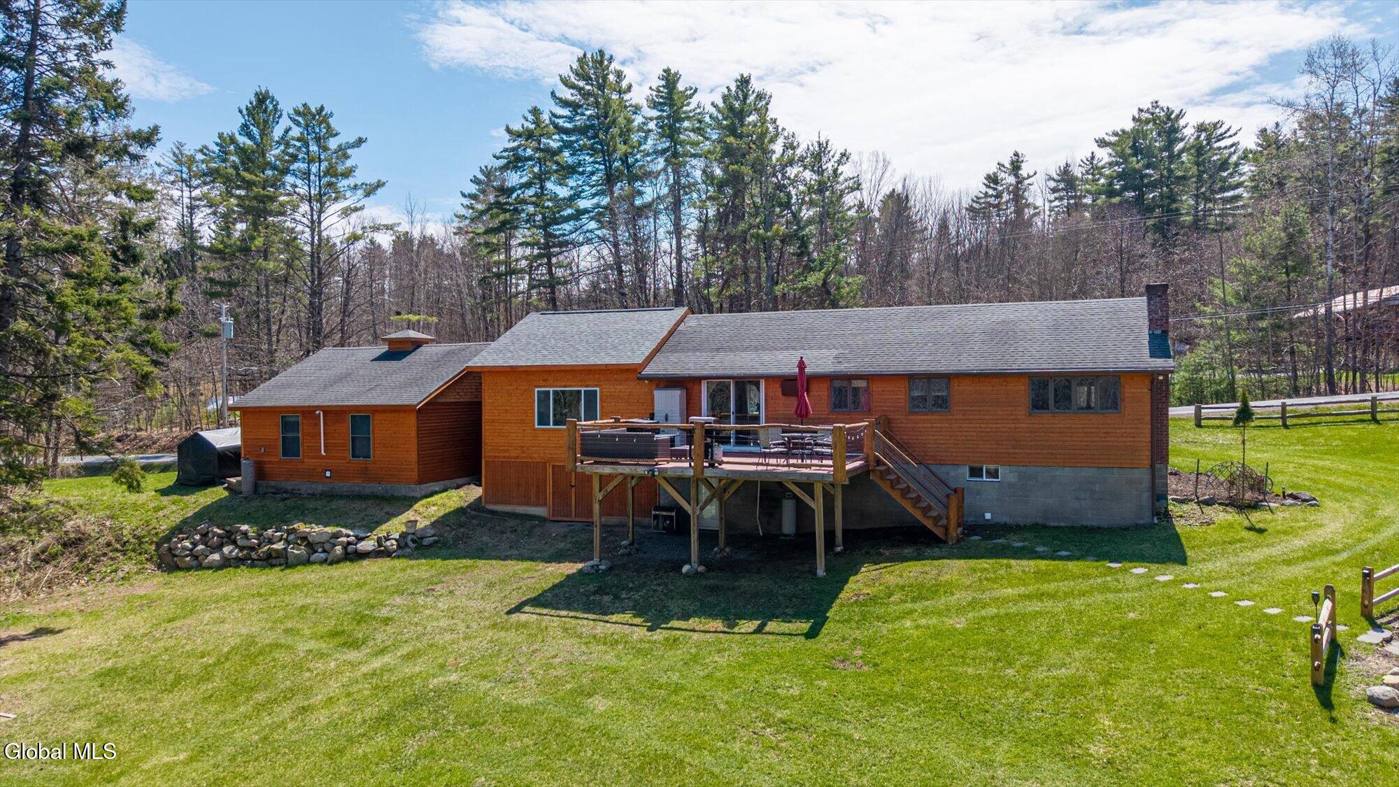 9549 Graphite Mountain Road