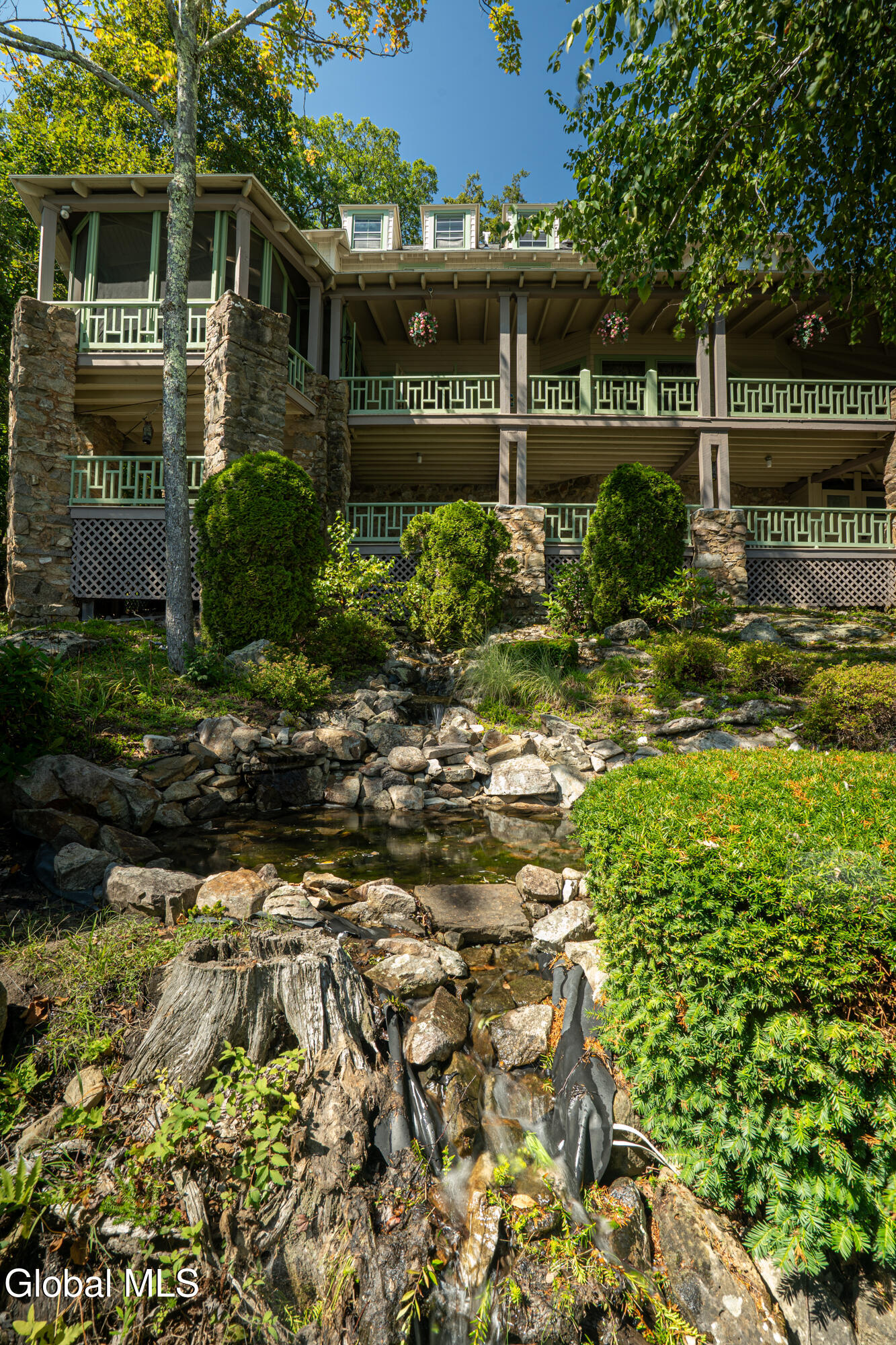 43 Paxton Road