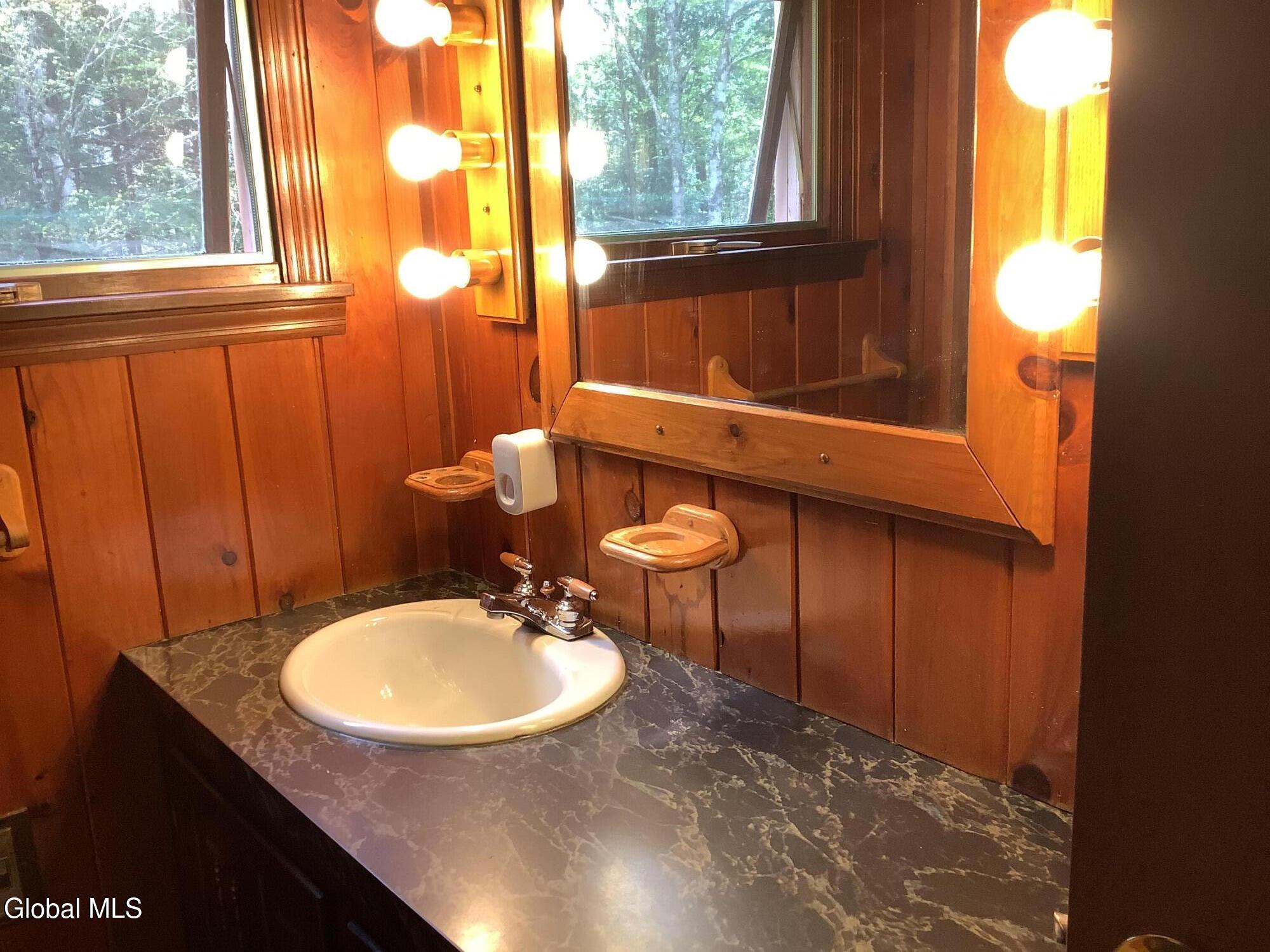 527 Potter Brook Road