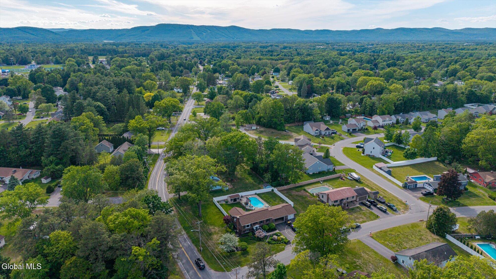26 Feeder Dam Road