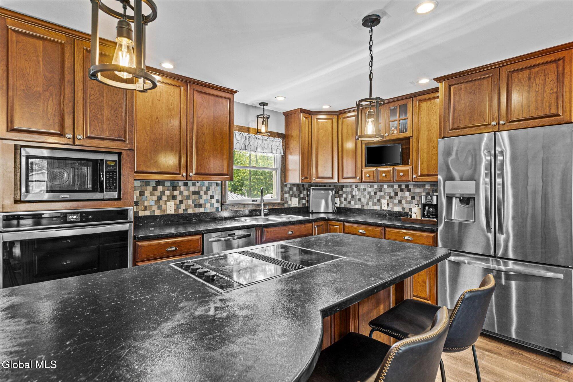 26 Feeder Dam Road