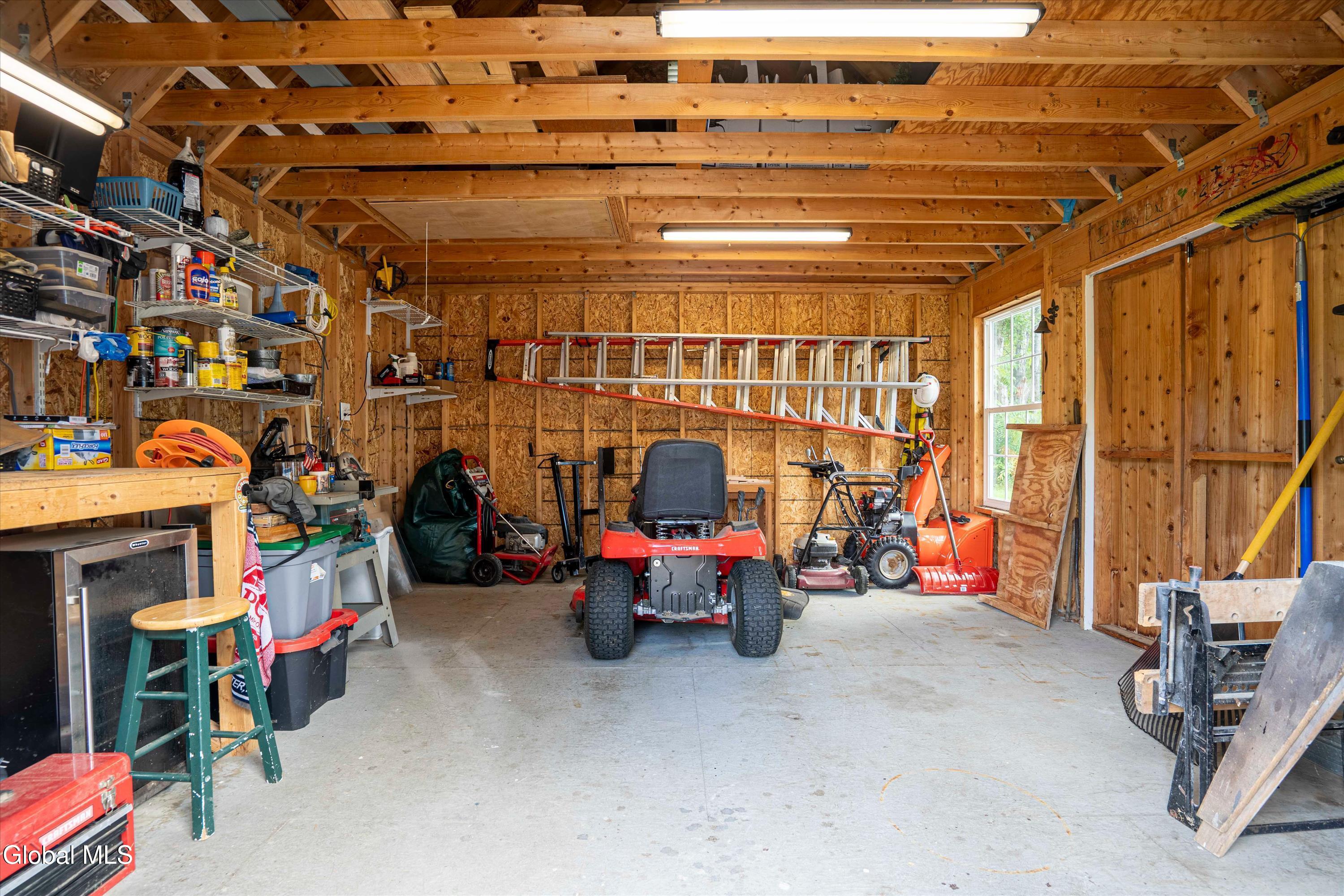 116 Boulderwood Drive