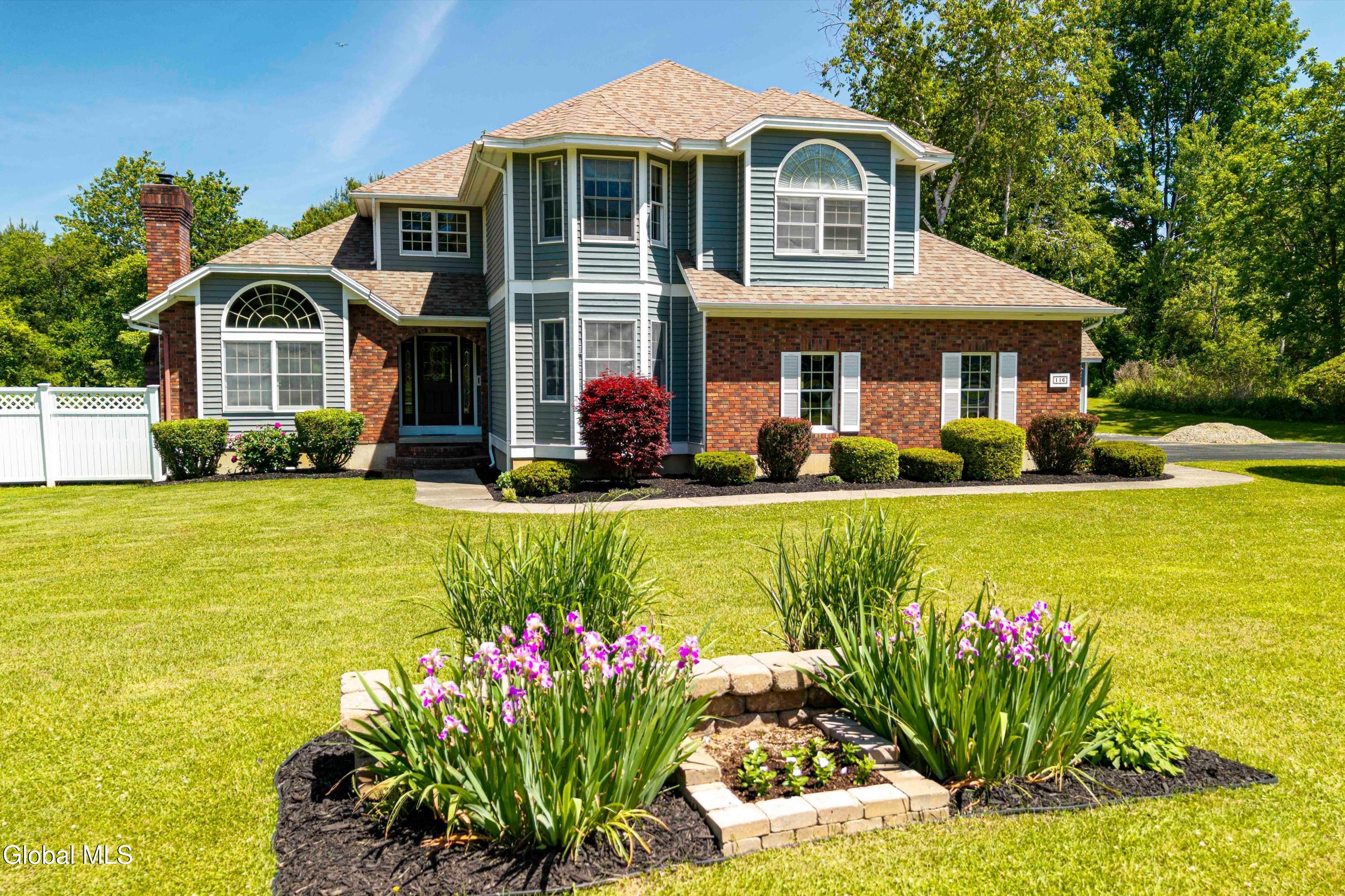 116 Boulderwood Drive