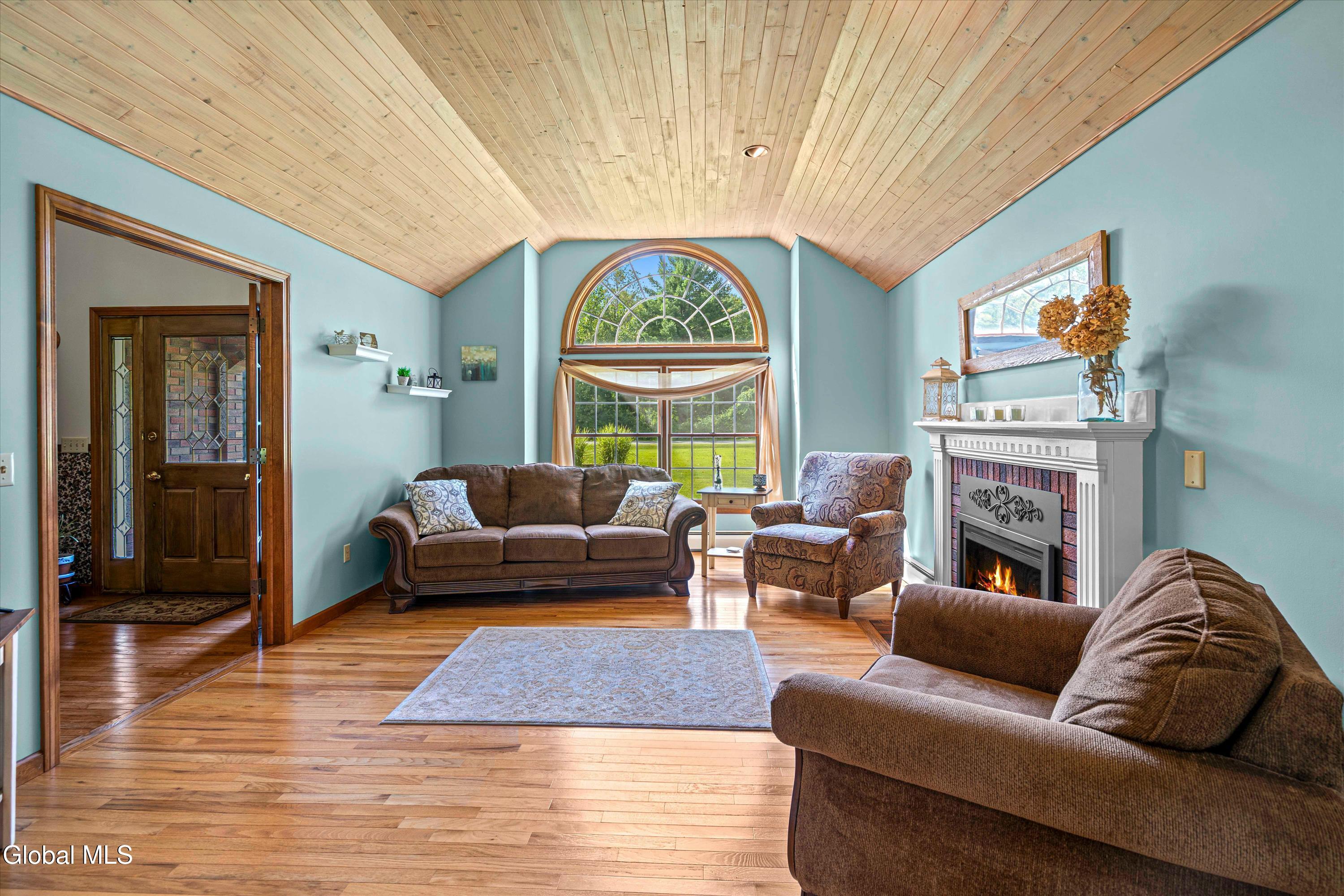 116 Boulderwood Drive
