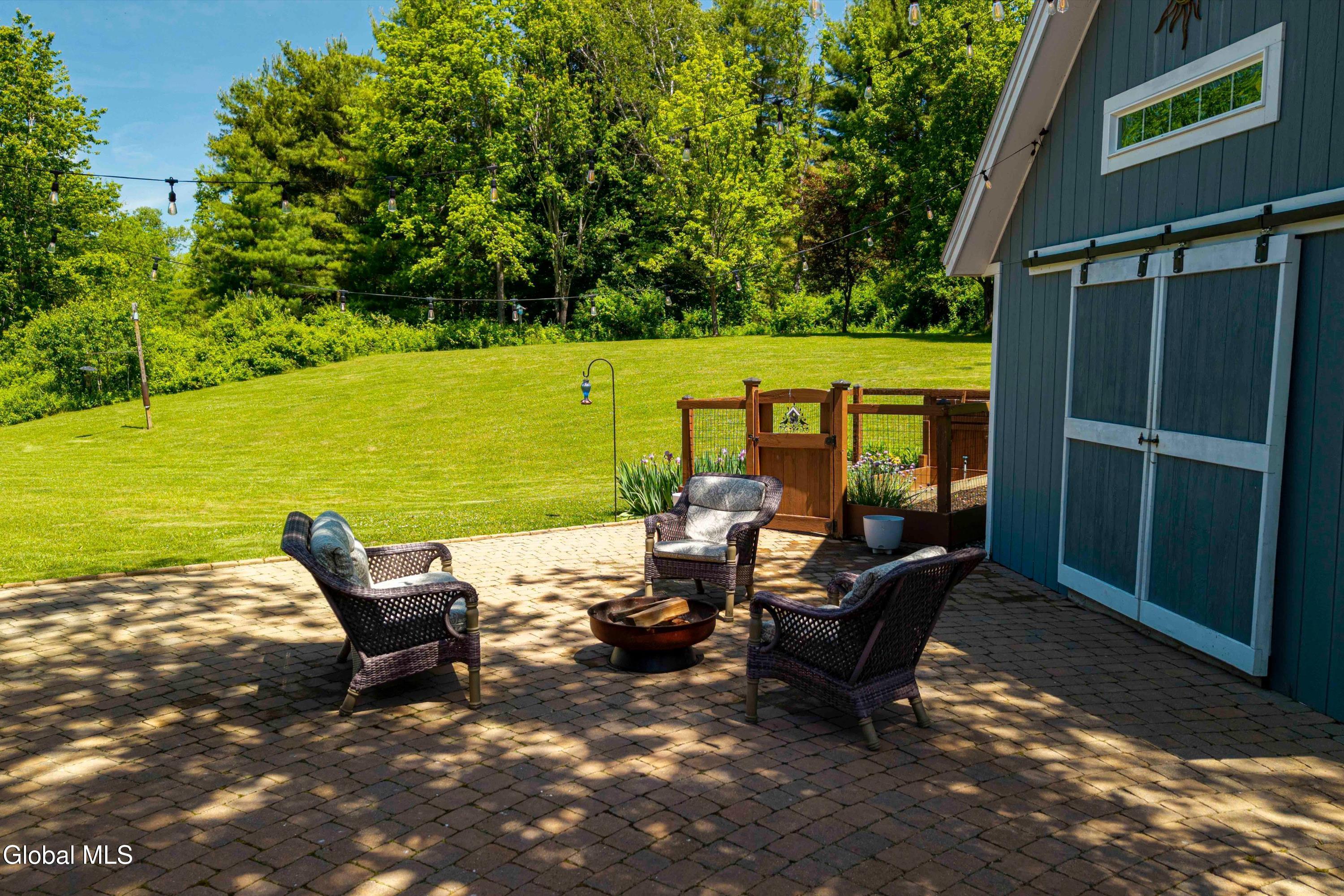 116 Boulderwood Drive