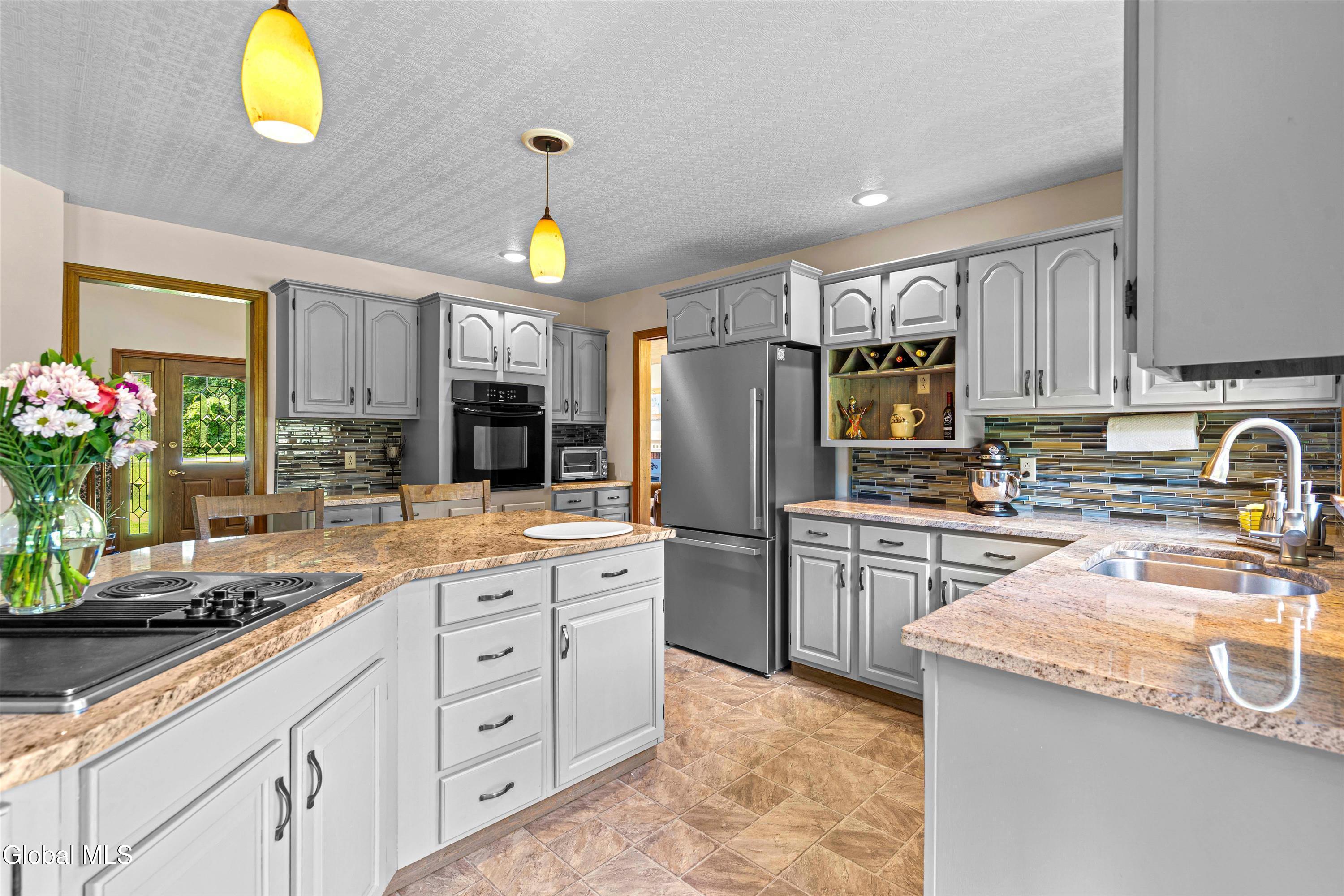 116 Boulderwood Drive