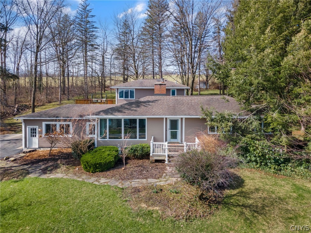 2111 West Lake Road