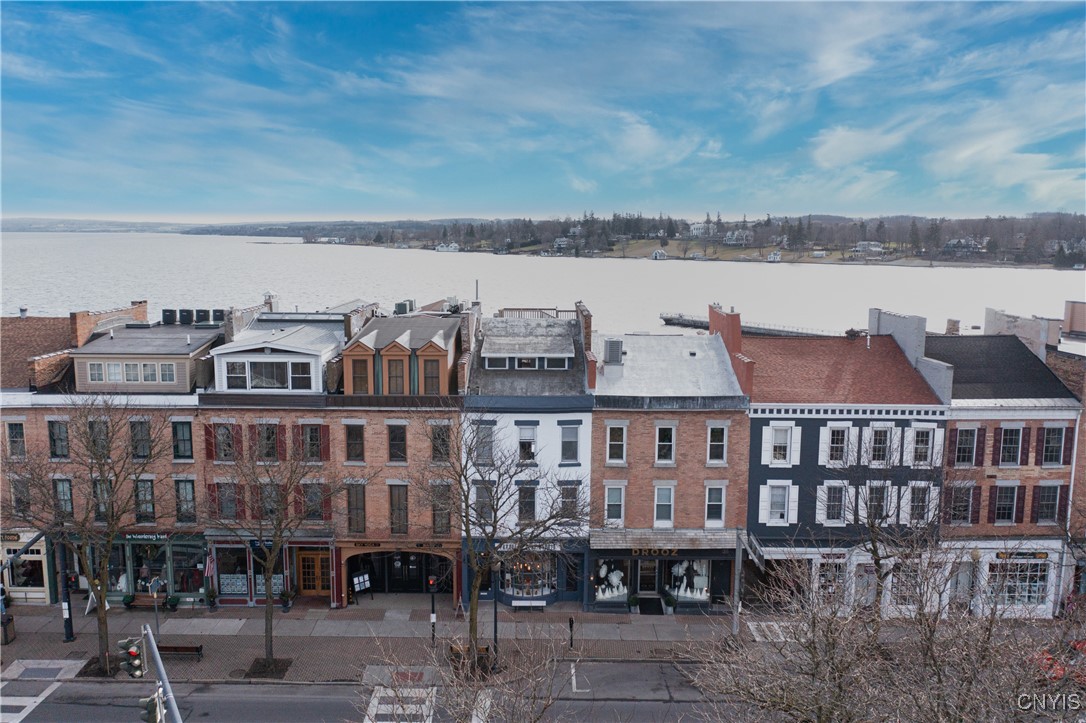 38 East Genesee Street