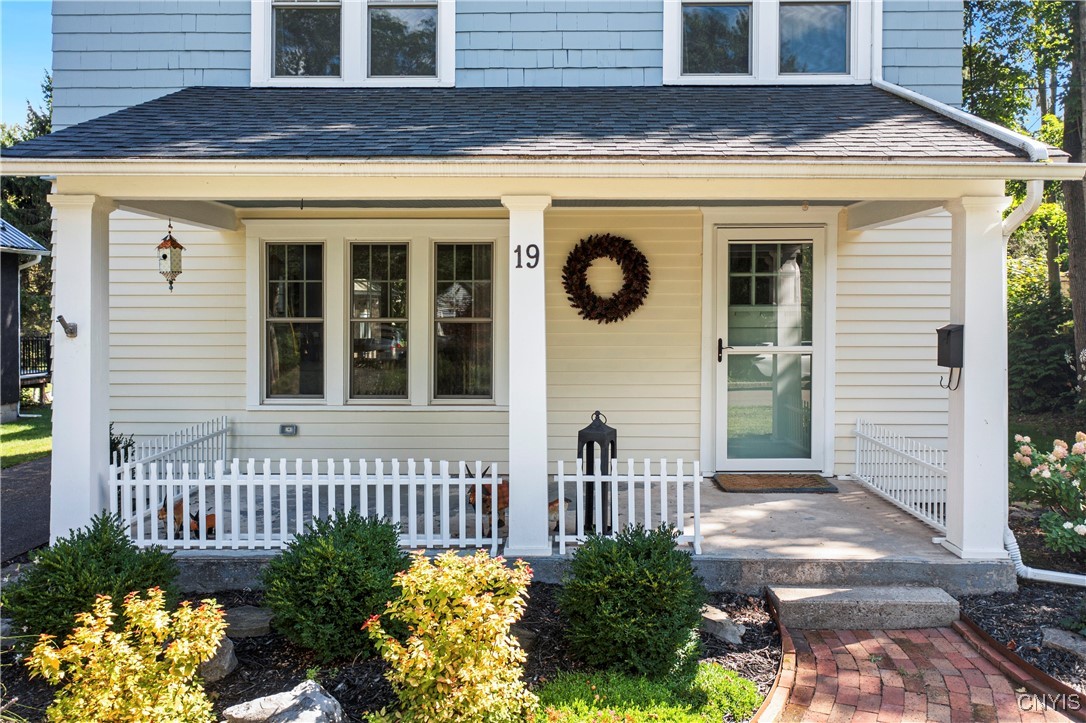 19 Highland Street