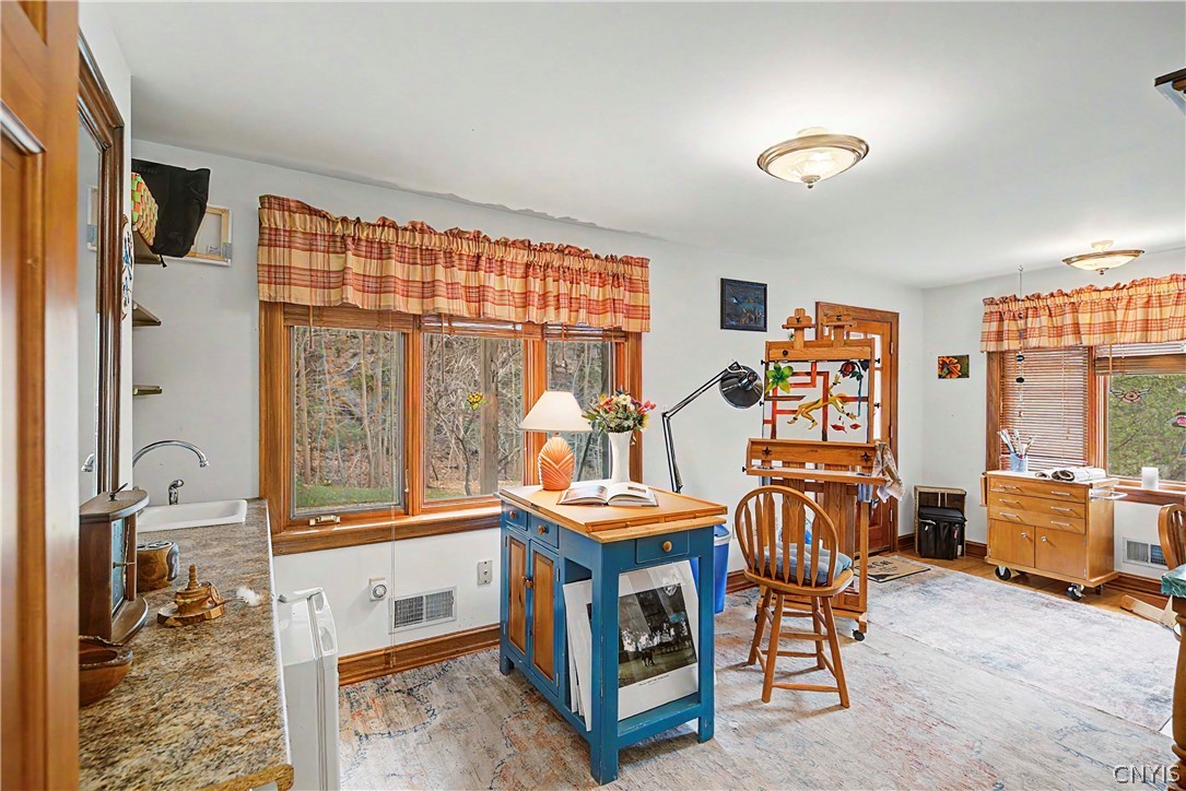 8867 Cazenovia Road