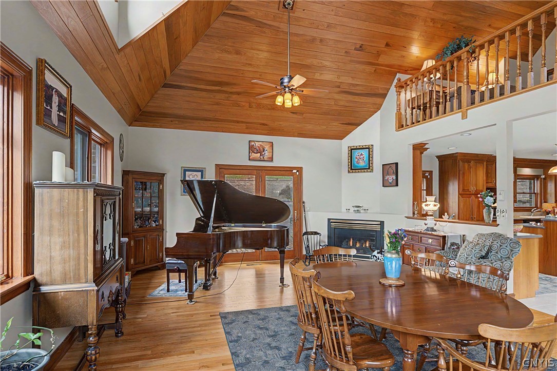 8867 Cazenovia Road