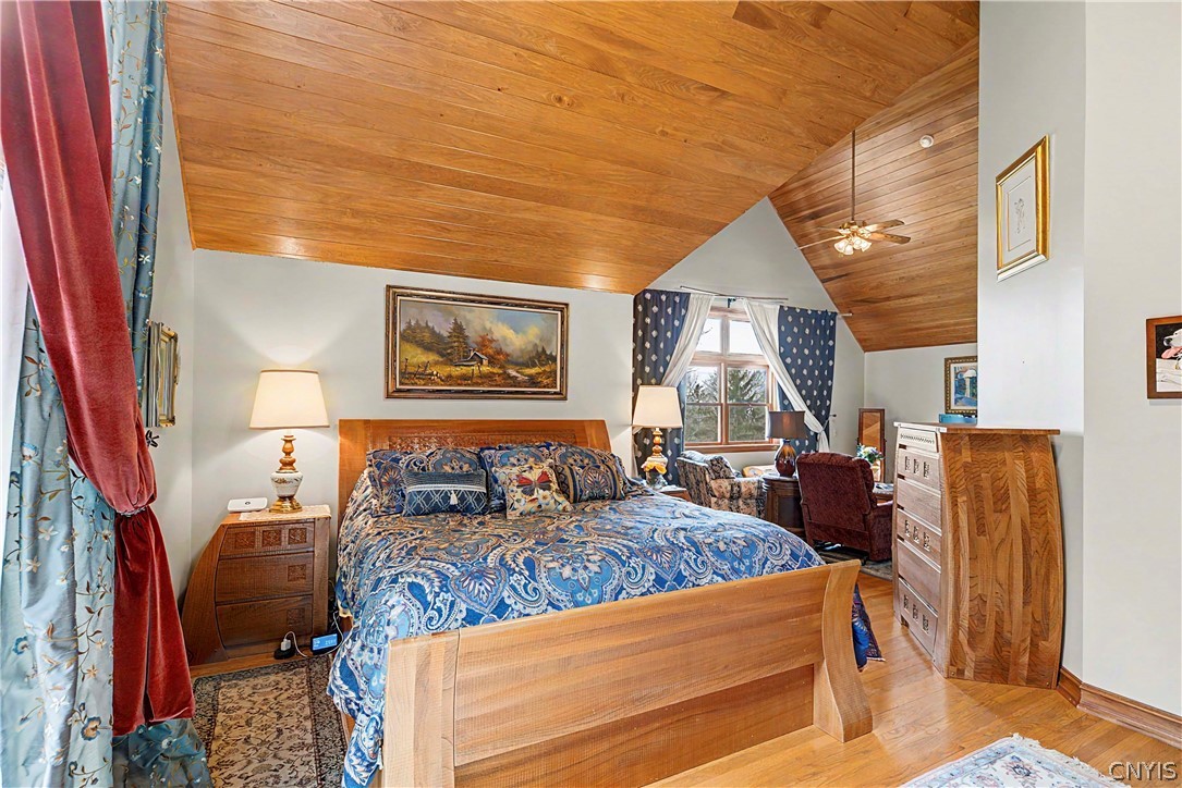 8867 Cazenovia Road