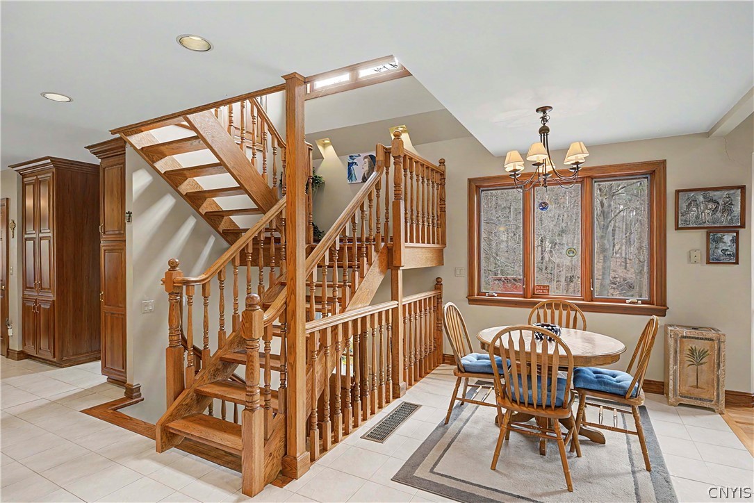 8867 Cazenovia Road