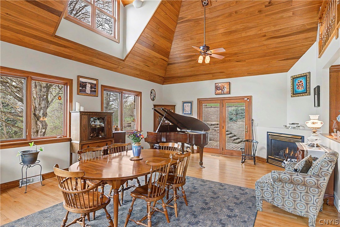 8867 Cazenovia Road