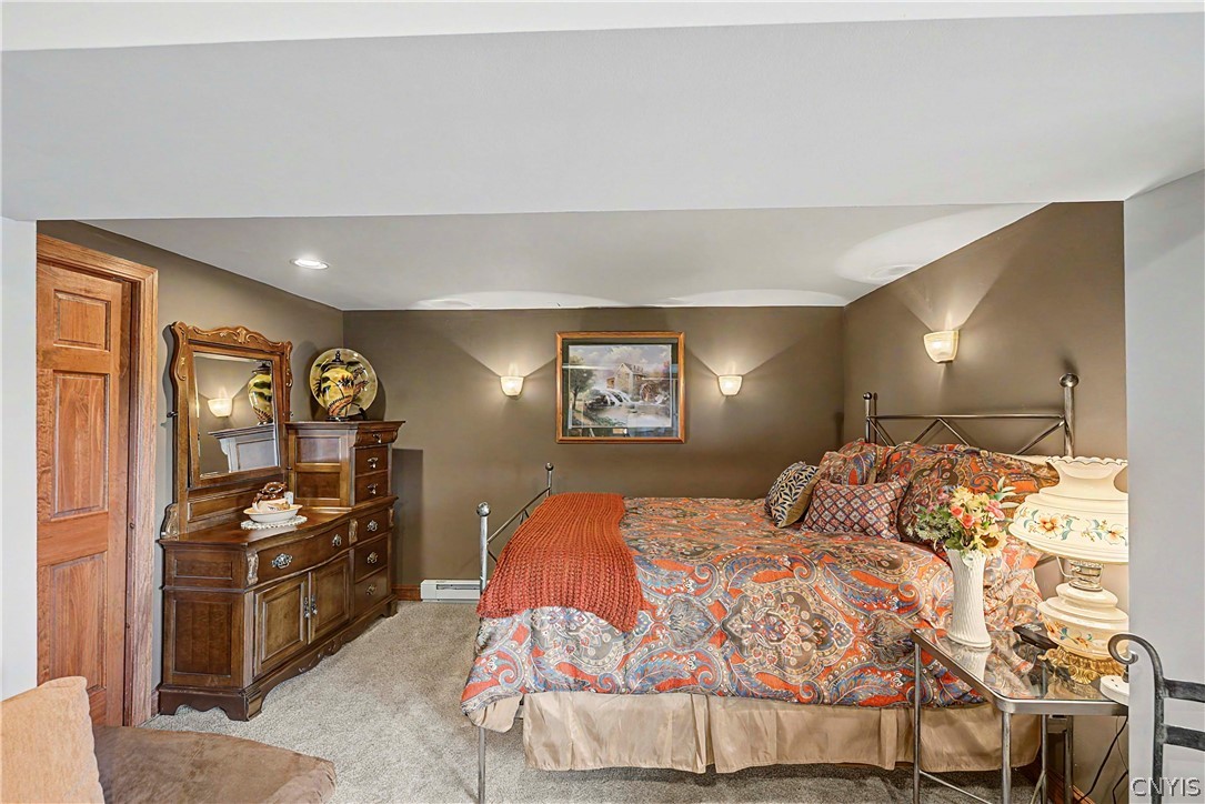 8867 Cazenovia Road