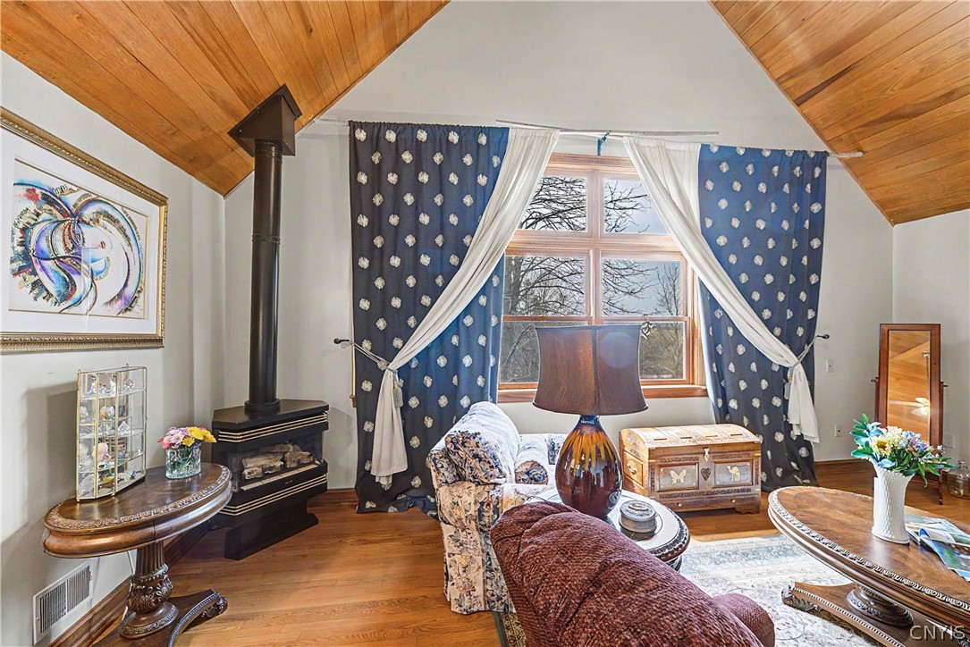 8867 Cazenovia Road