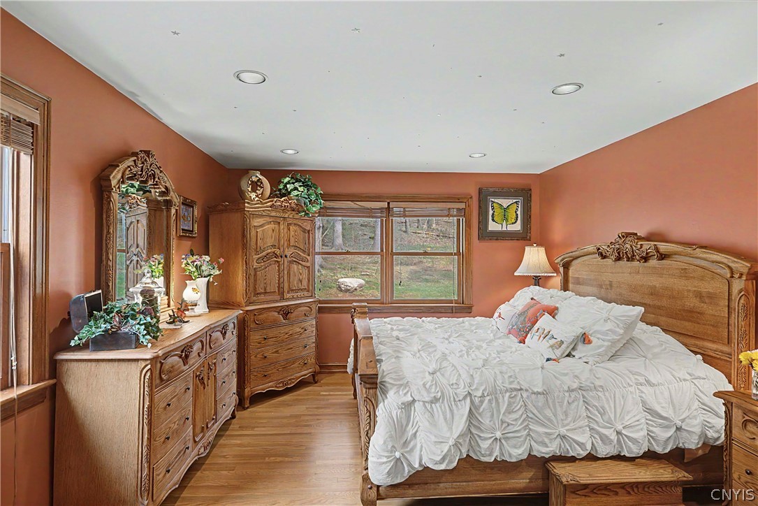 8867 Cazenovia Road