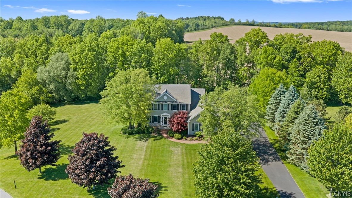 7 Calemad Drive
