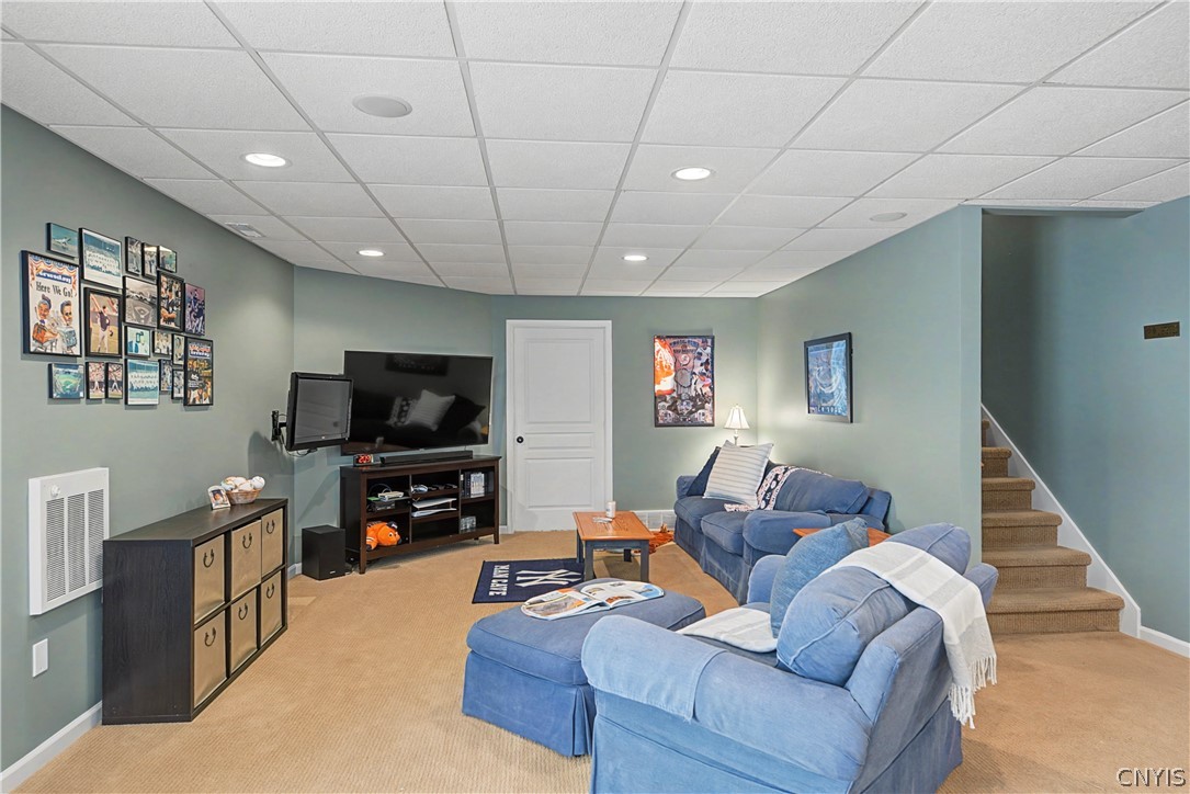 7 Calemad Drive