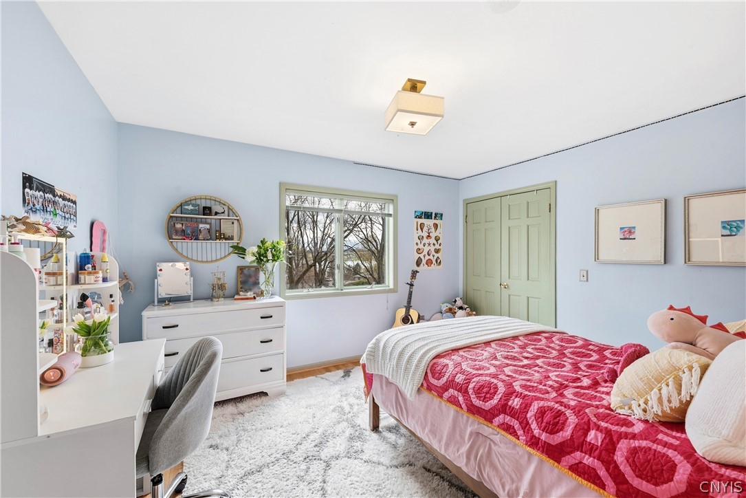 6 Woodmere