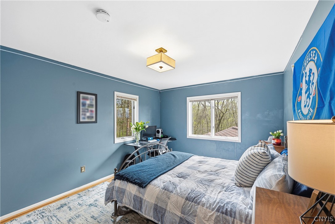 6 Woodmere