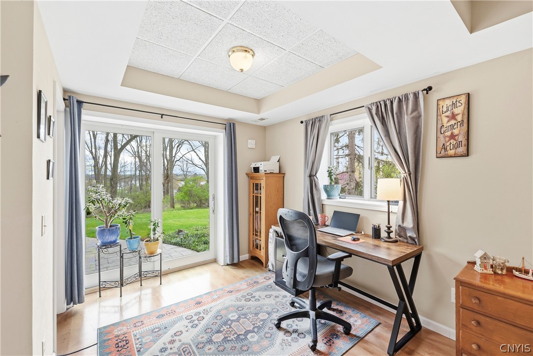 6 Woodmere