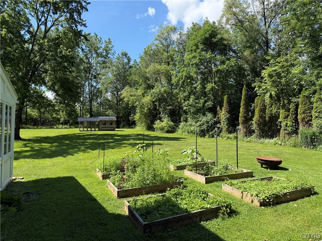 690 Crow Hill Road