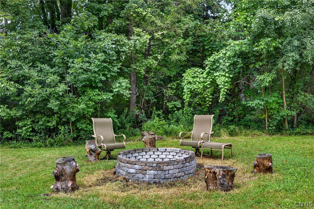 3931 Highland Avenue