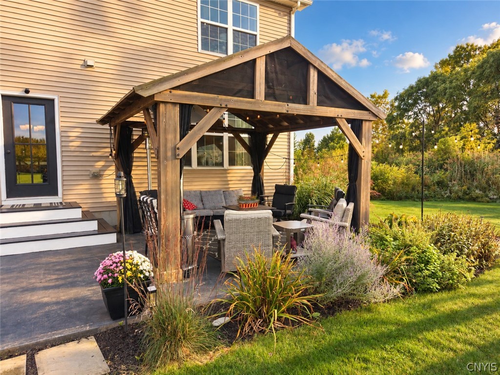 1149 Jewett Road