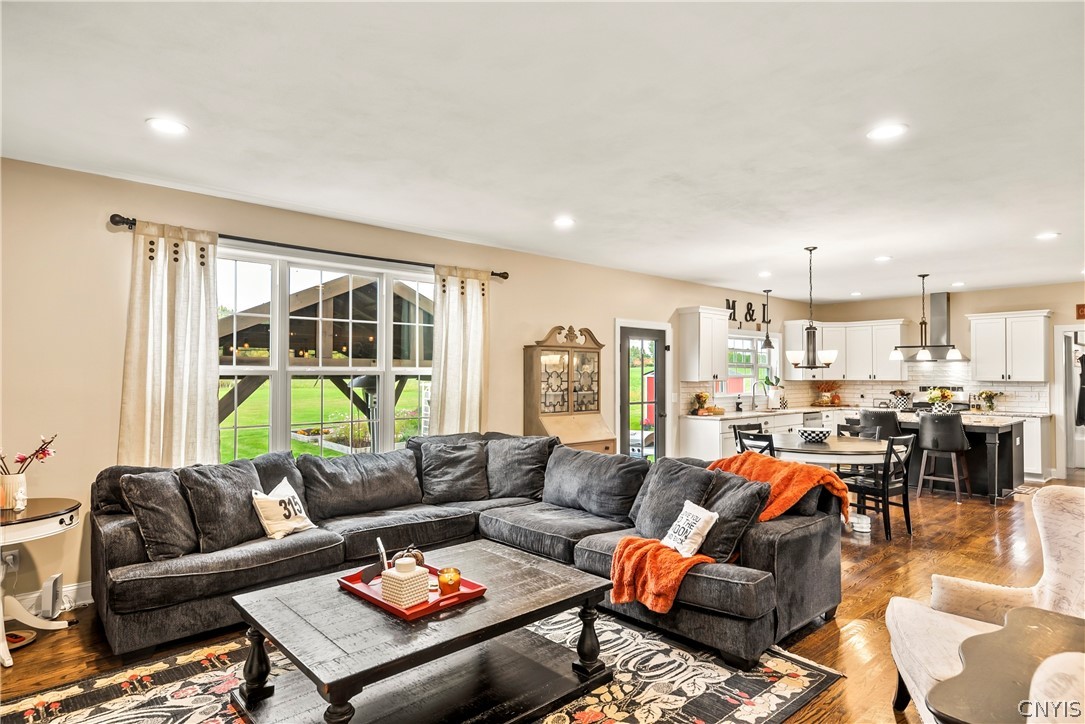 1149 Jewett Road