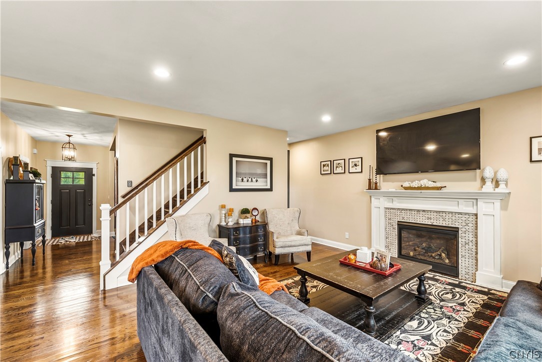 1149 Jewett Road