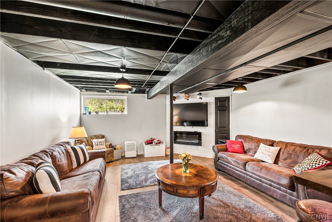 1149 Jewett Road